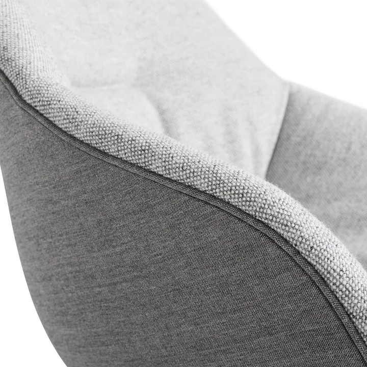 HAY - About A Chair AAC 123 Soft Duo, Eiche schwarz gebeizt / Innenpolster Hallingdal 166 / Rückseite Sense schwarz