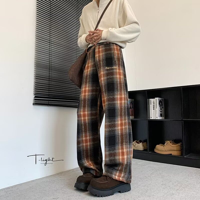 Cowpow - Geruite broek met rechte pijpen en elastische taille
