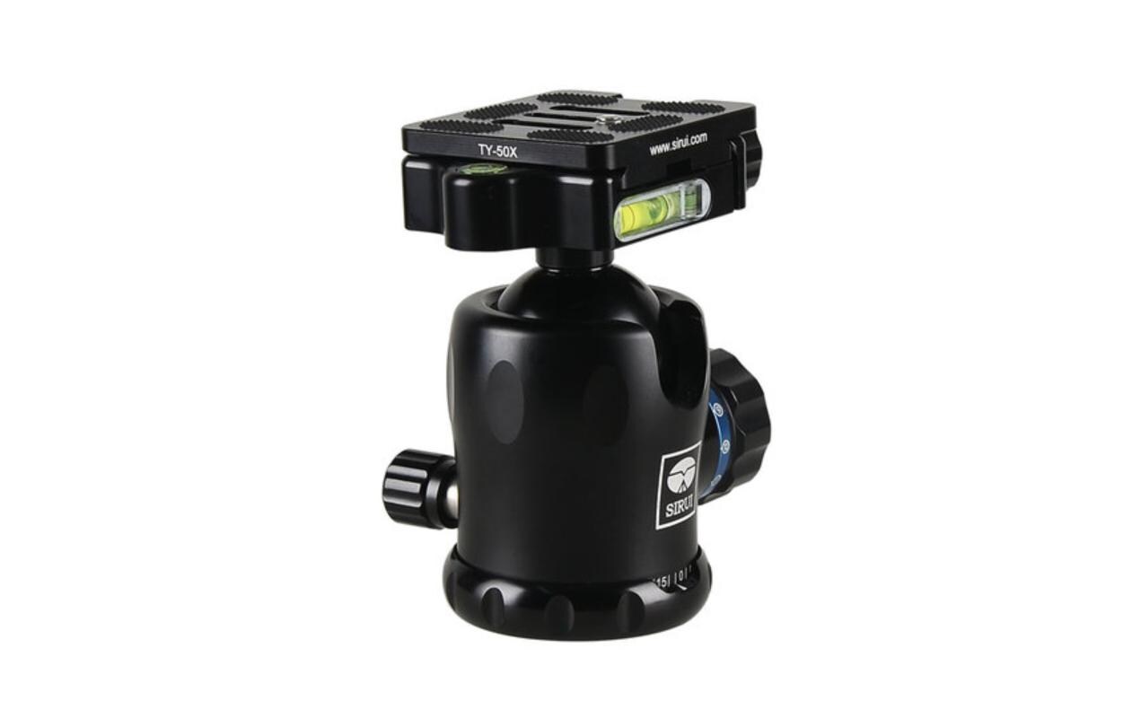 Stativkopf K-20 II<br>Profi-Kugelkopf mit integrierter Wasserwaage