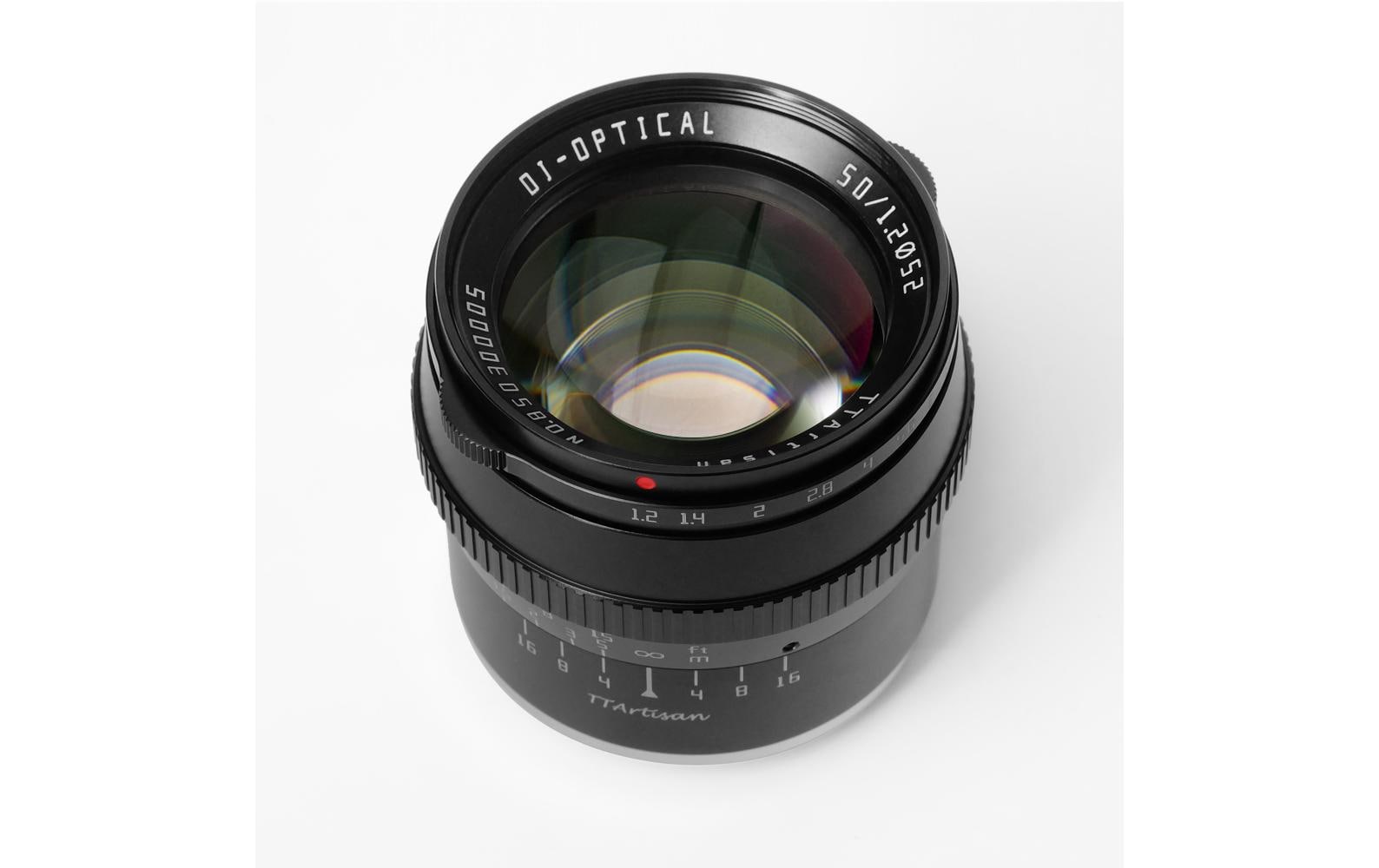Festbrennweite APS-C 50mm F/1.2 – Sony E-Mount<br>Festbrennweite mit grosser Blende und glattem Bokeh