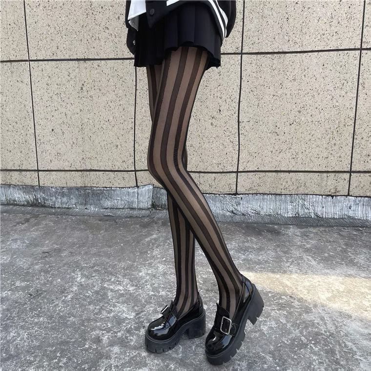 Kuromori - Gestreepte doorschijnende panty's