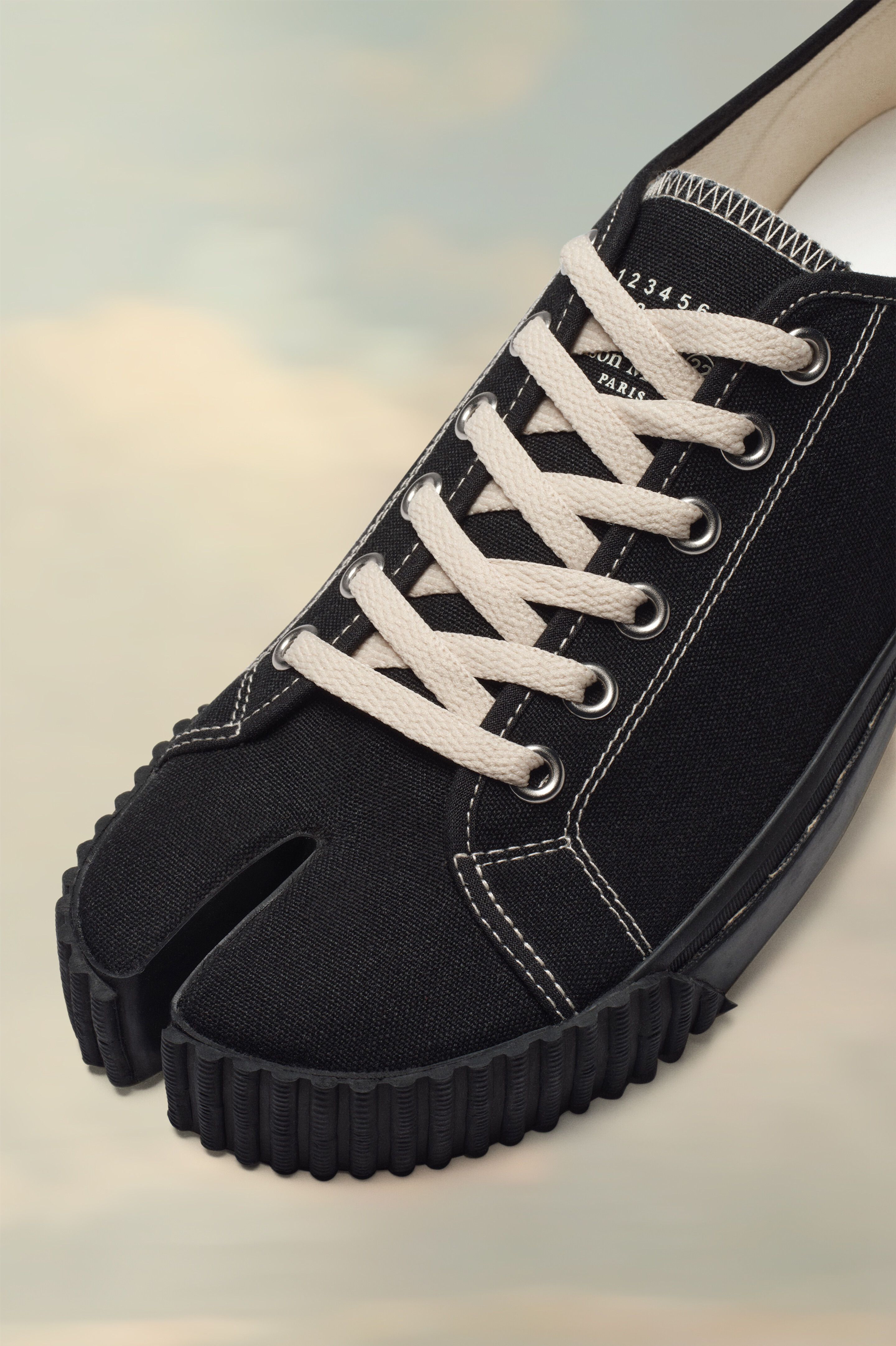 Sneakers Tabi noires en coton pour homme Noir