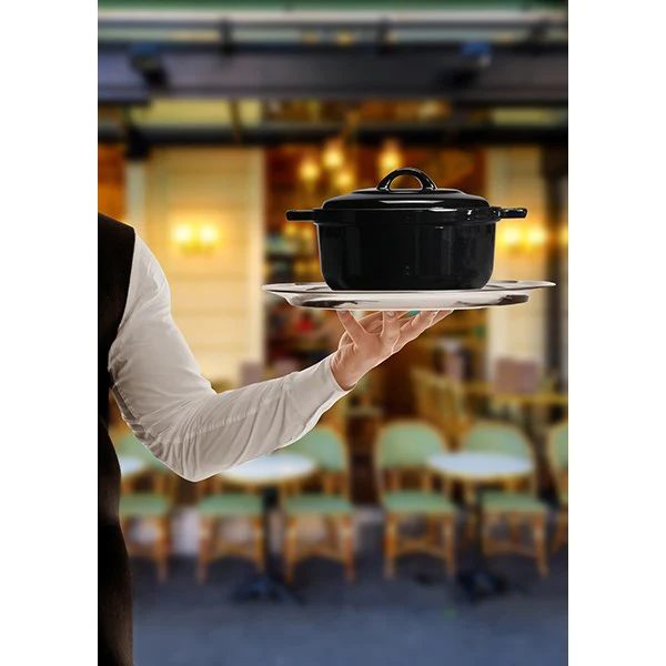 Cocotte bistrot noir 2 à 4 personnes 20 cm Invicta