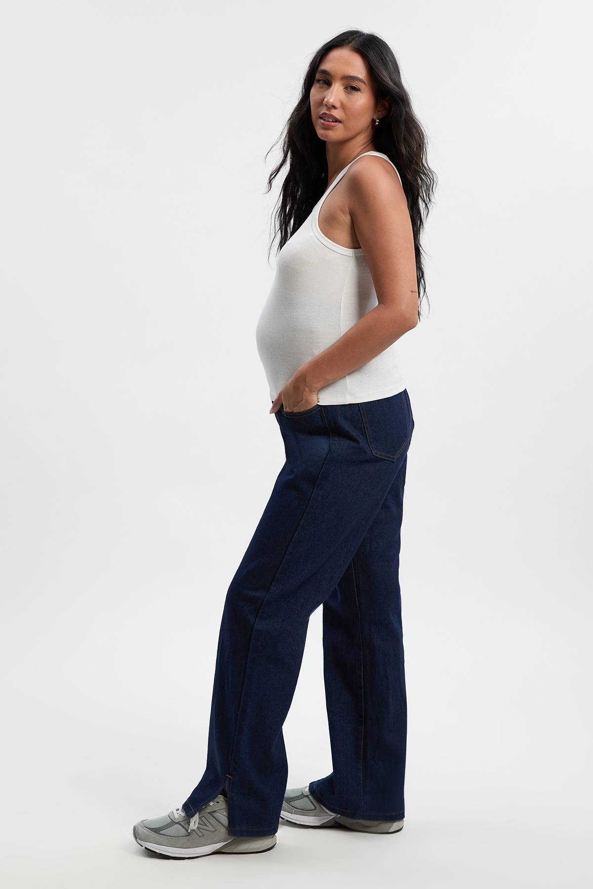 boohoo Jeans de maternité à jambe droite à porter par-dessus le ventre