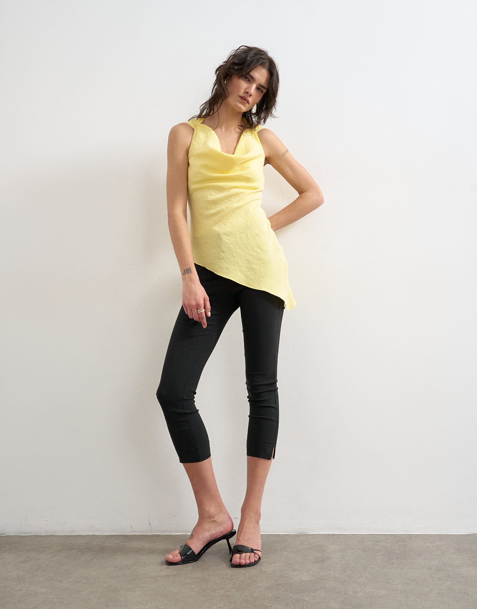 TSCAMILLE Top