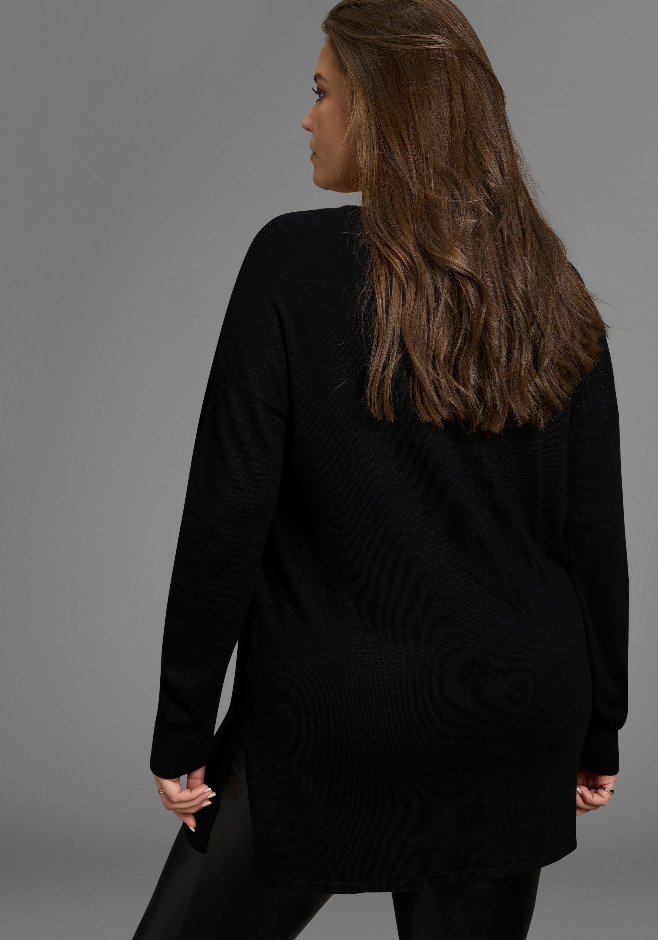 Laura Scott CURVE Longpullover aus fliessendem Feinstrick mit schönem V-Ausschnitt - GROSSE GRÖSSE