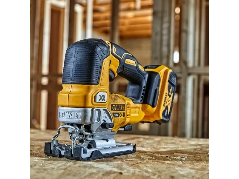 DeWALT - Stiksav - ledningfri - intet batteri - 18 V - SOLO