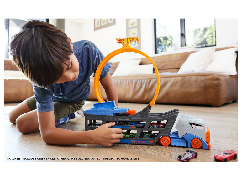 Stunt 'n Go Transporter & Trackset