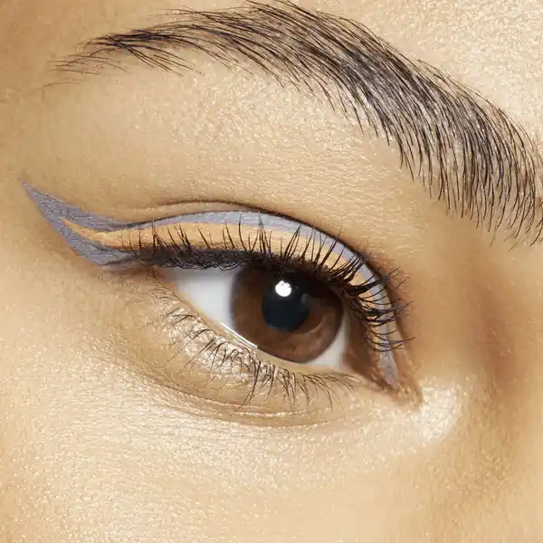 Deep Matte Liquid Eyeshadow 030 Very Violet