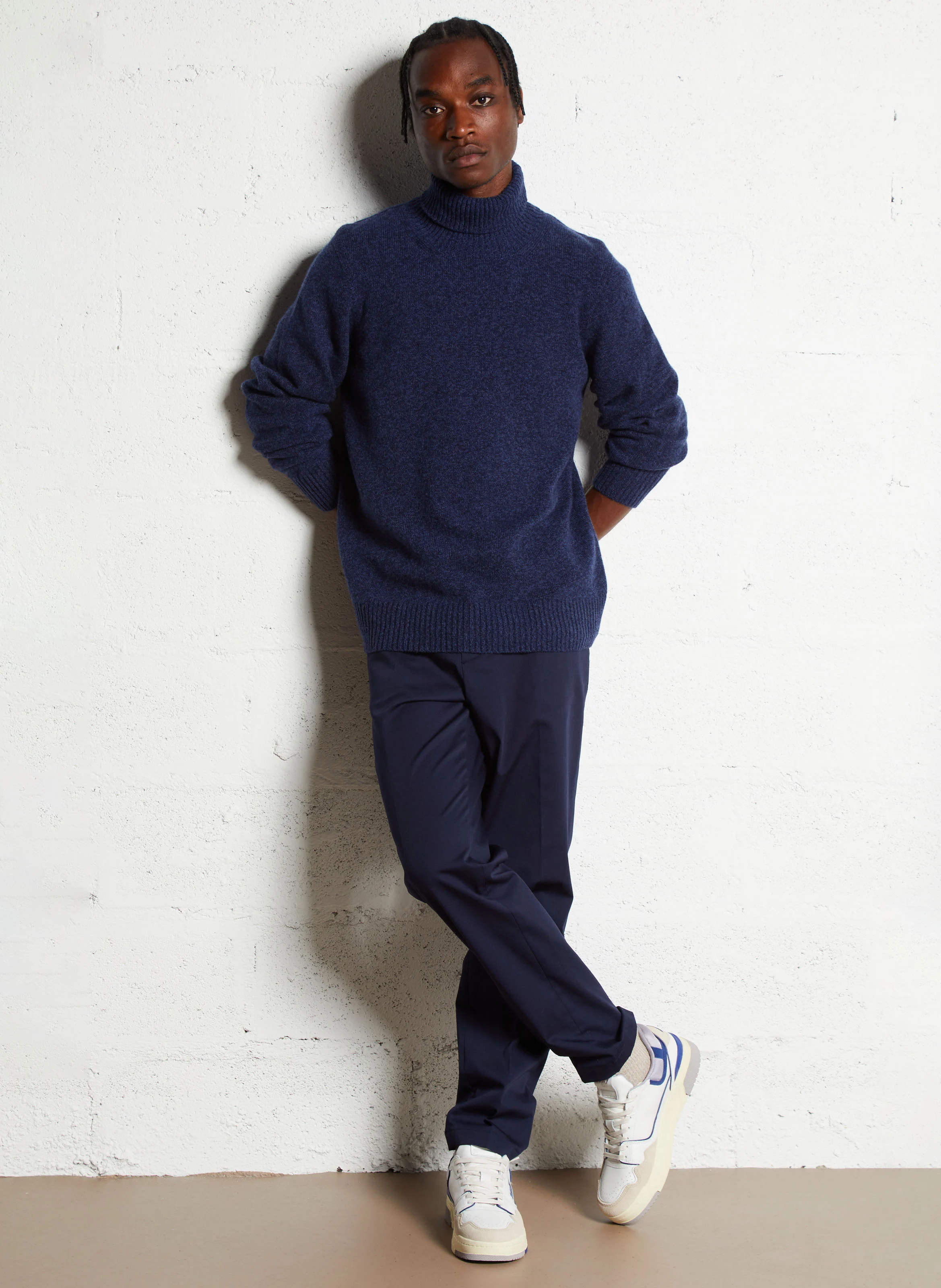 Pull col roulé droit en laine | Bleu