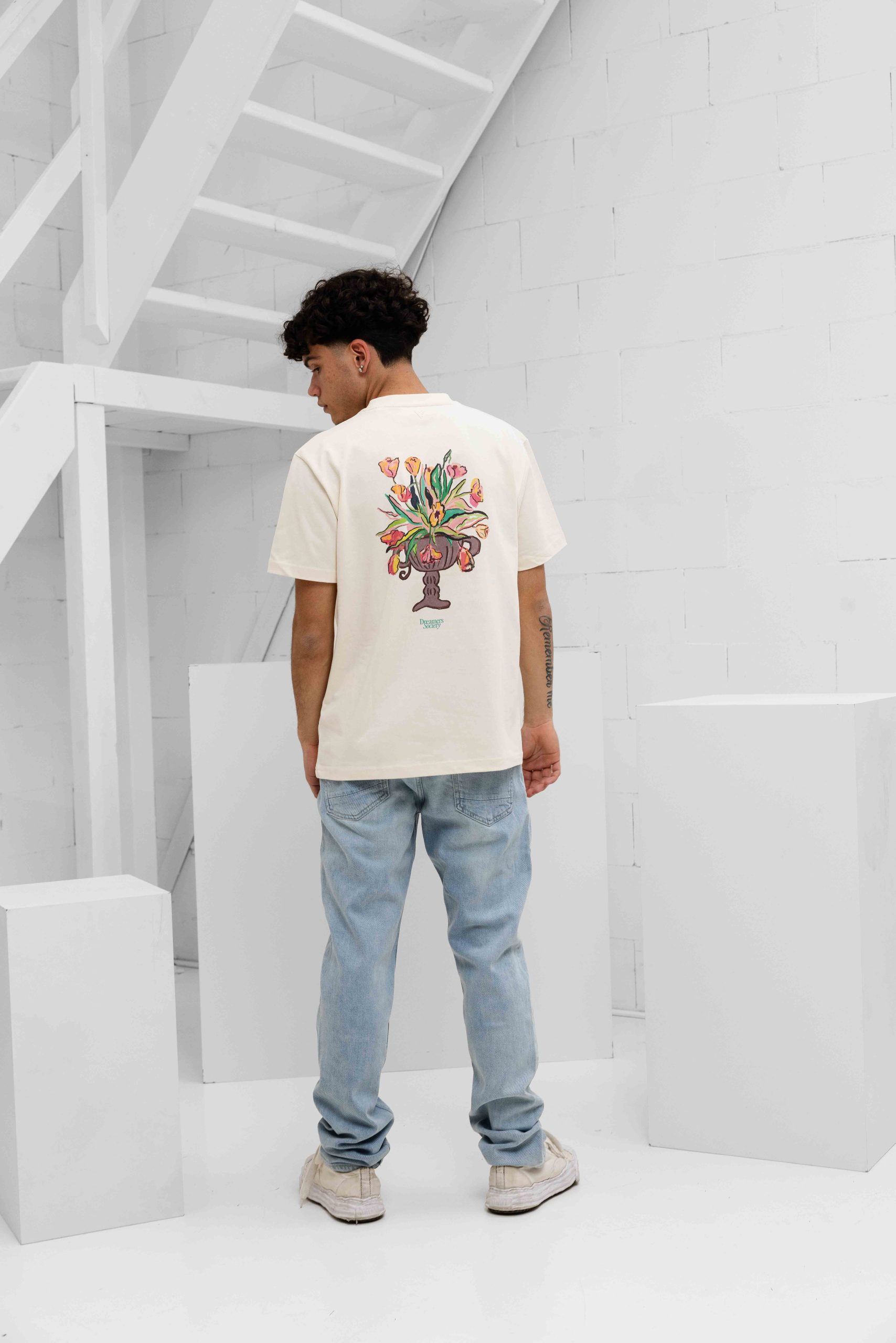 Pure Path Flower Vase T-Shirt Heren Beige