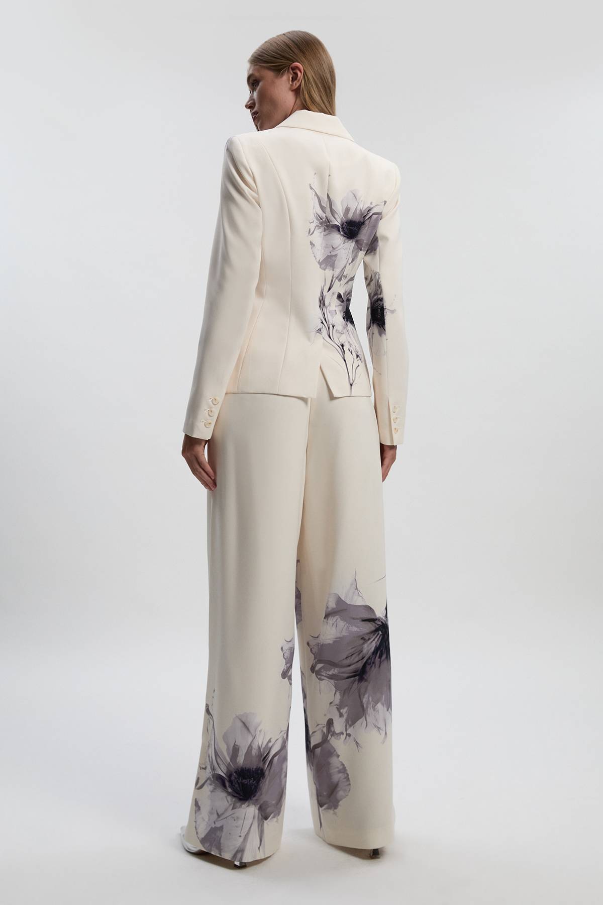 KarenMillen Pantalon Large à Plis en Crêpe Tailleur avec Imprimé Floral Placé