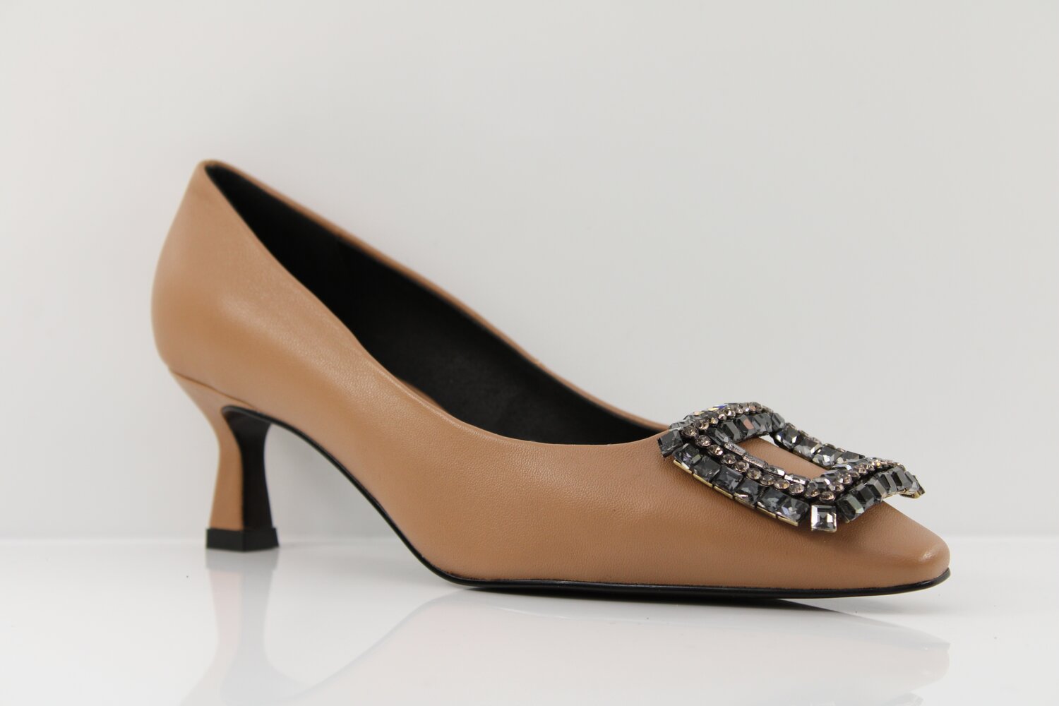 BIBI LOU Pumps
