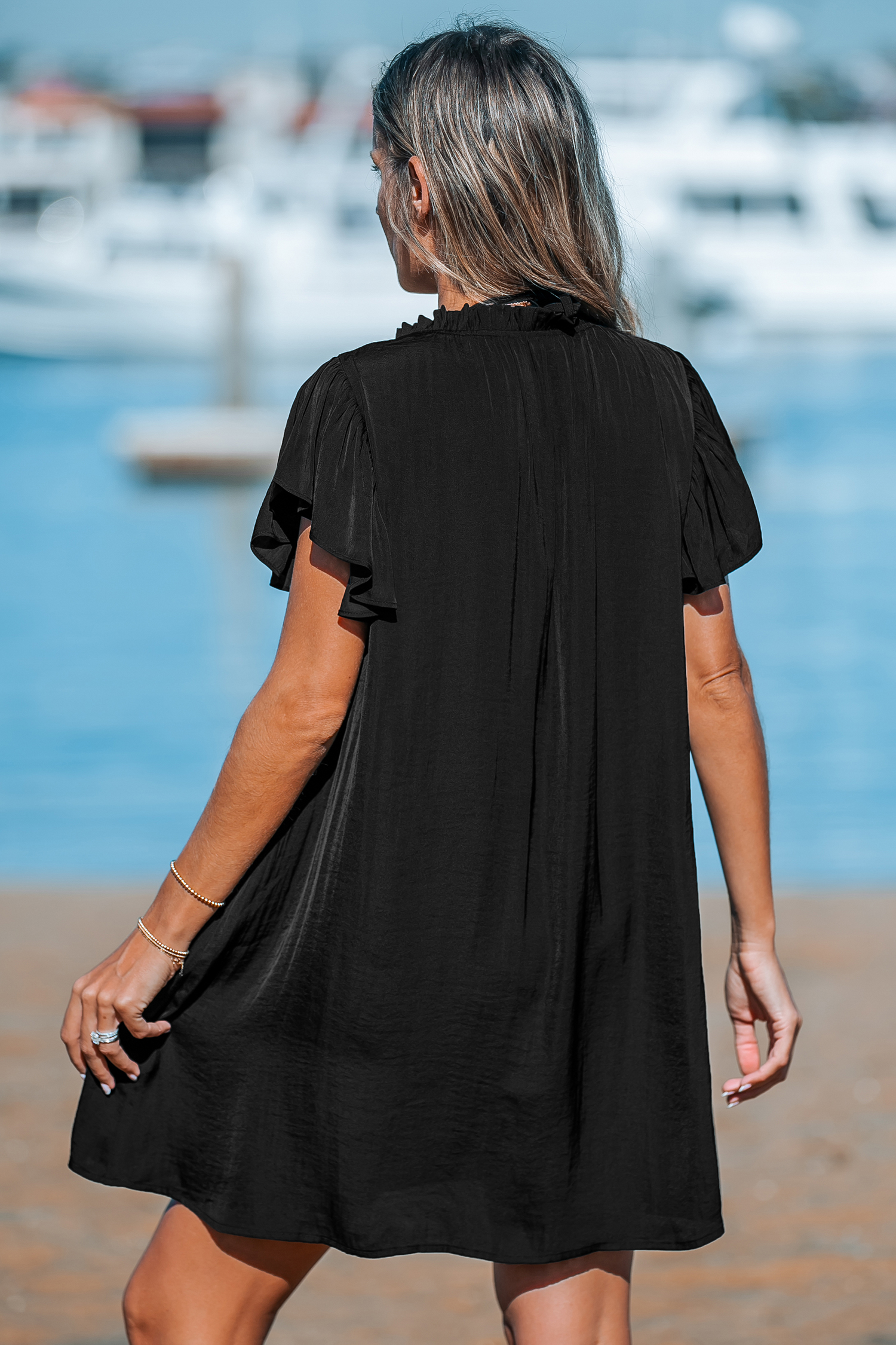 Robe mini à bordure merrow noire