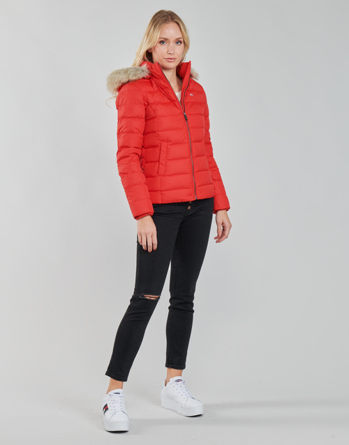 Tommy Jeans - TJW BASIC HOODED DOWN JACKET - Rouge