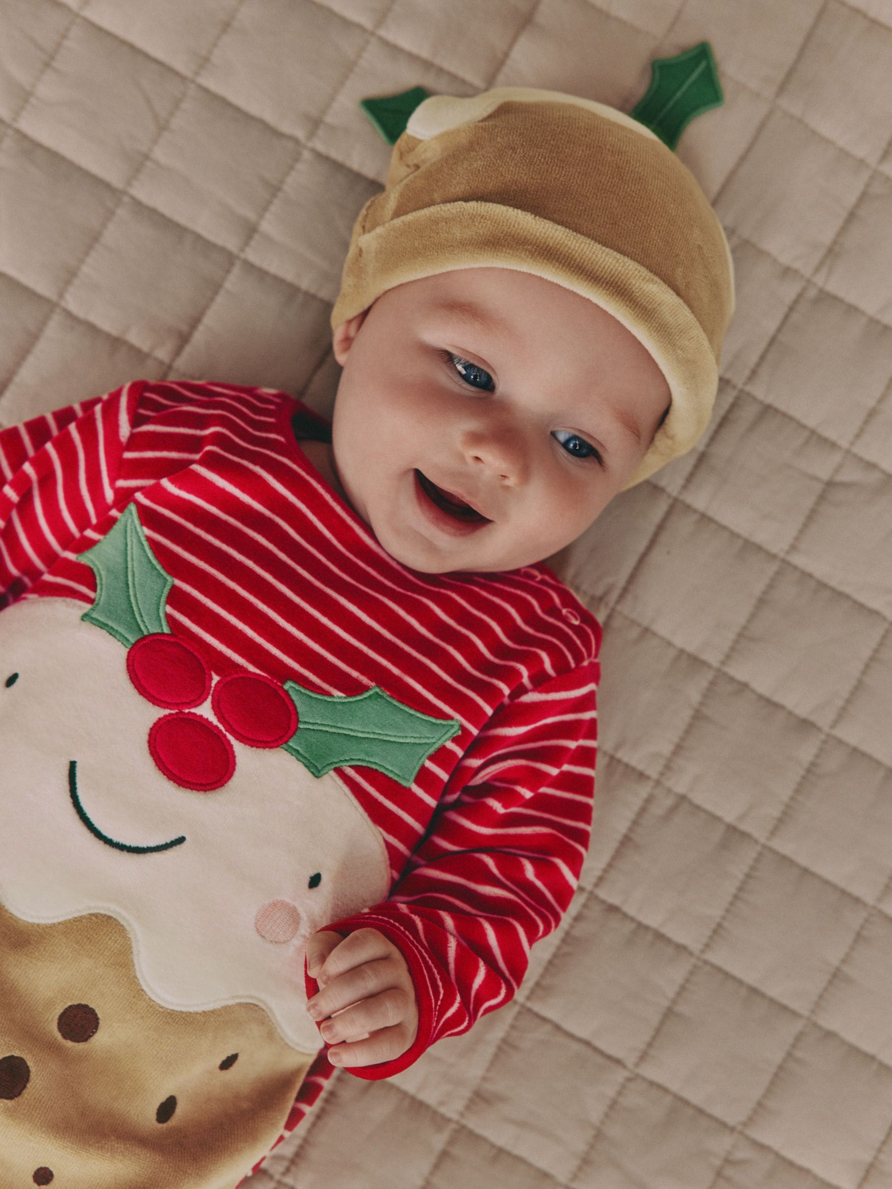 Bruine pudding - Baby kerst verkleed pyjama (0mnd -2jr)