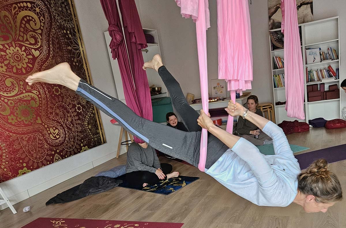 Aerial Yoga für 2 Seck (Privatstunde)