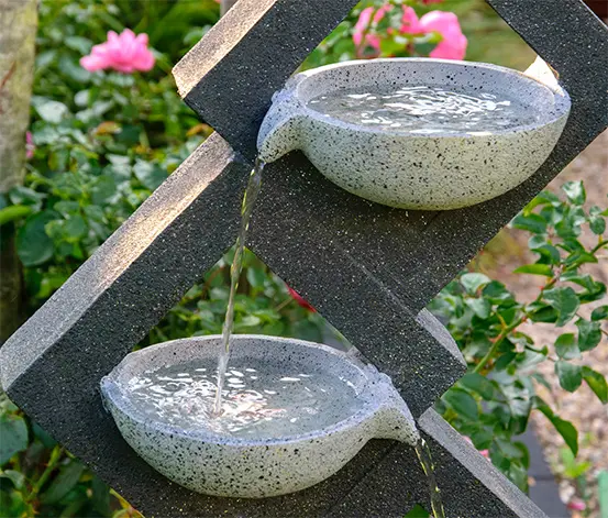 Dobar Gartenbrunnen mit 4 Schalen und LEDs