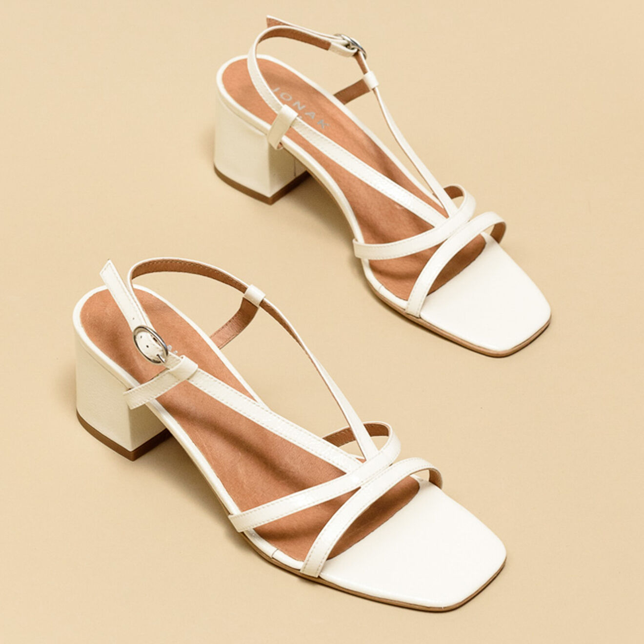Jonak Sandales en Cuir verni Vidi écrues - Talon 5.5 cm