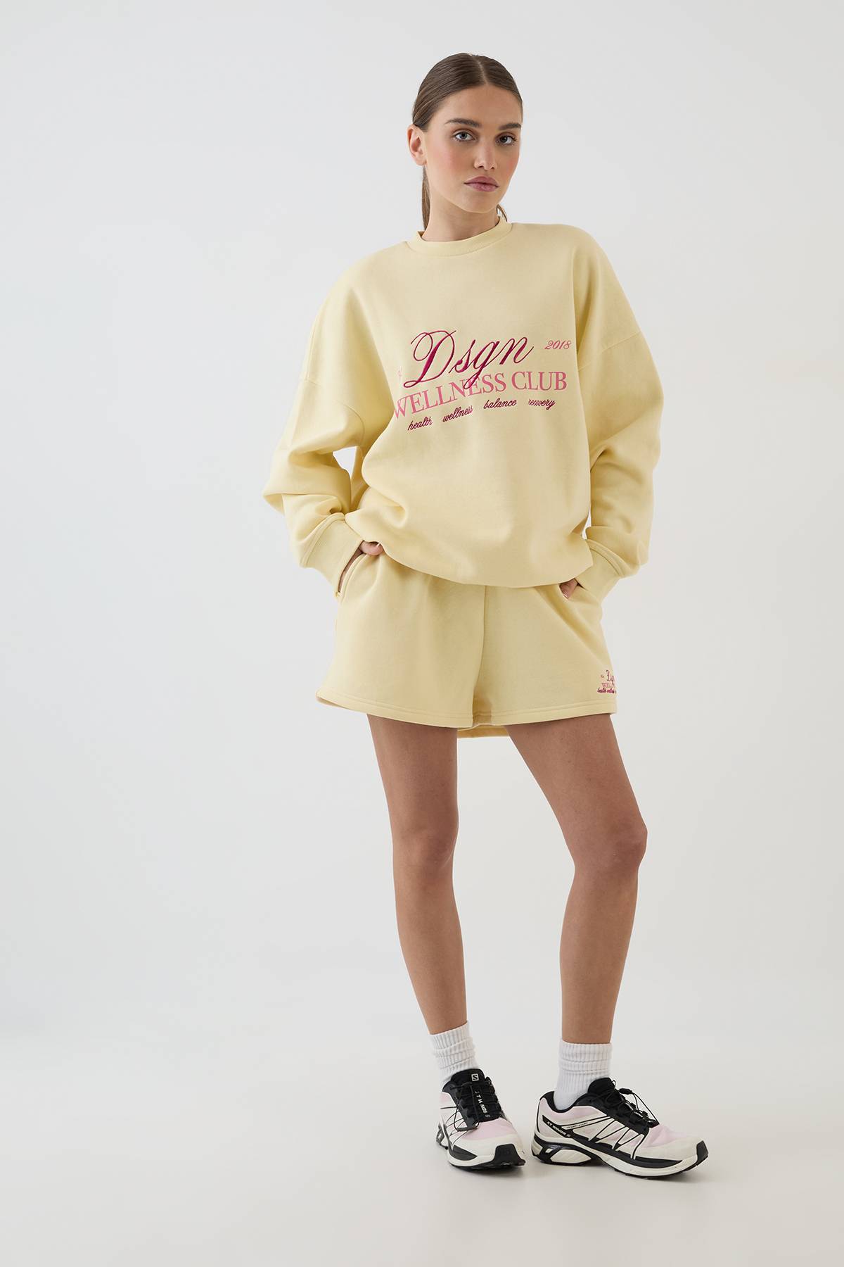 Ensemble De Survêtement Sweat Oversize Et Short Wellness Club Dsgn Studio