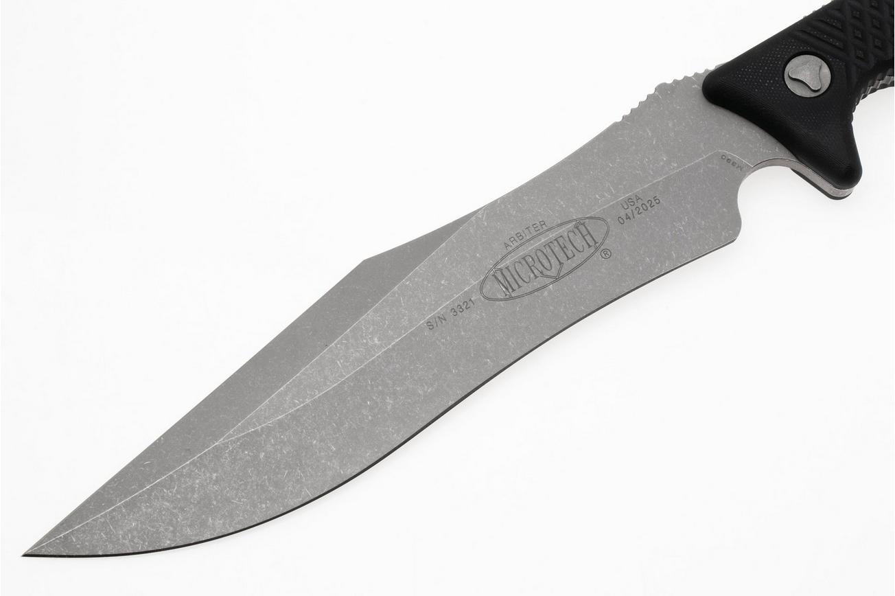 Microtech Arbiter 104-10AP, Apocalyptic Stonewashed M390, Milled Black G10, vaststaand mes, Adam Marfione design