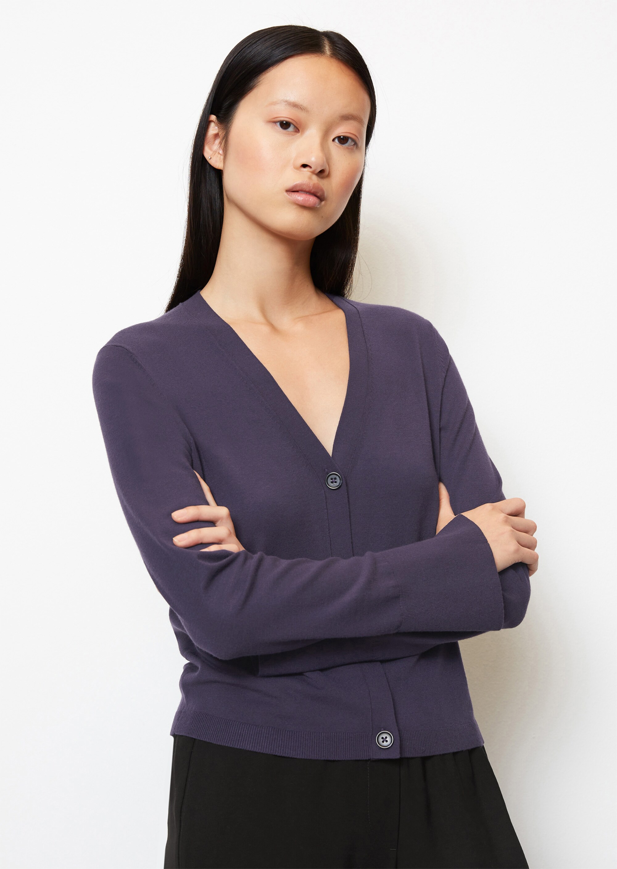 Feinstrick-Cardigan slim aus LENZING™ ECOVERO™