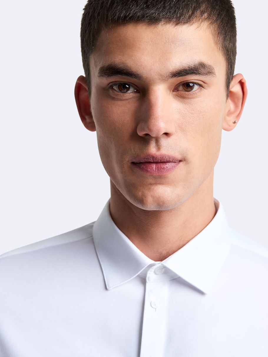 Chemise extraslim unie