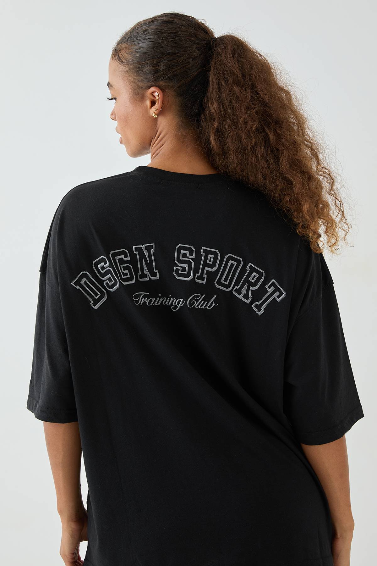 T-Shirt Oversize DSGN Studio Sport Training Club