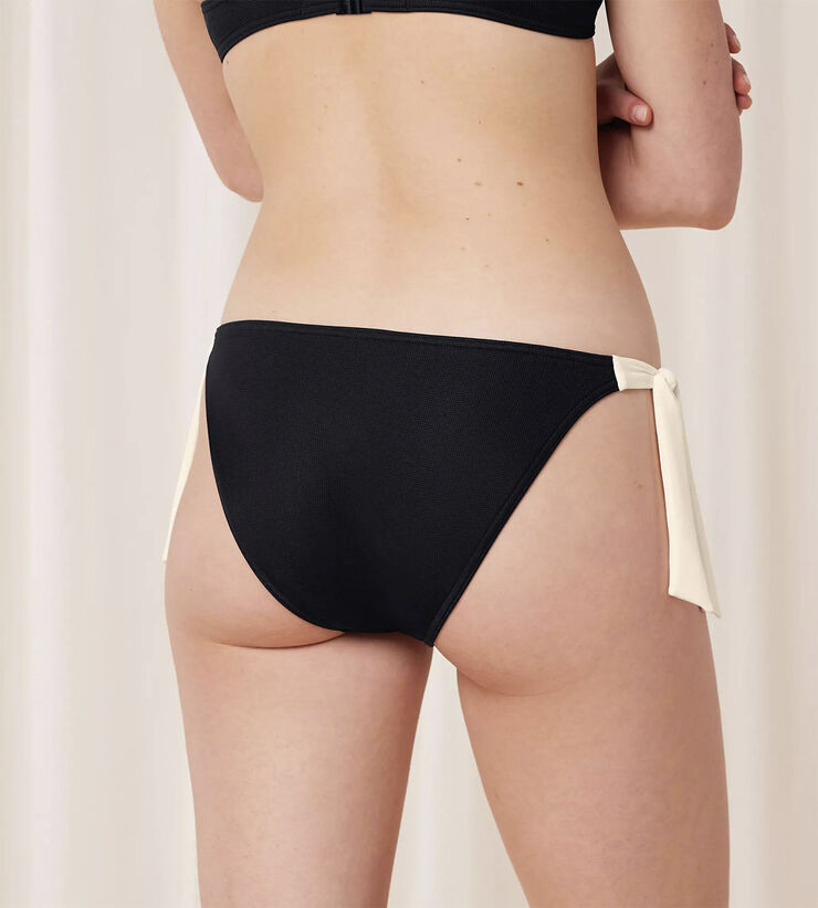Triumph Summer Glow Tai sd Black