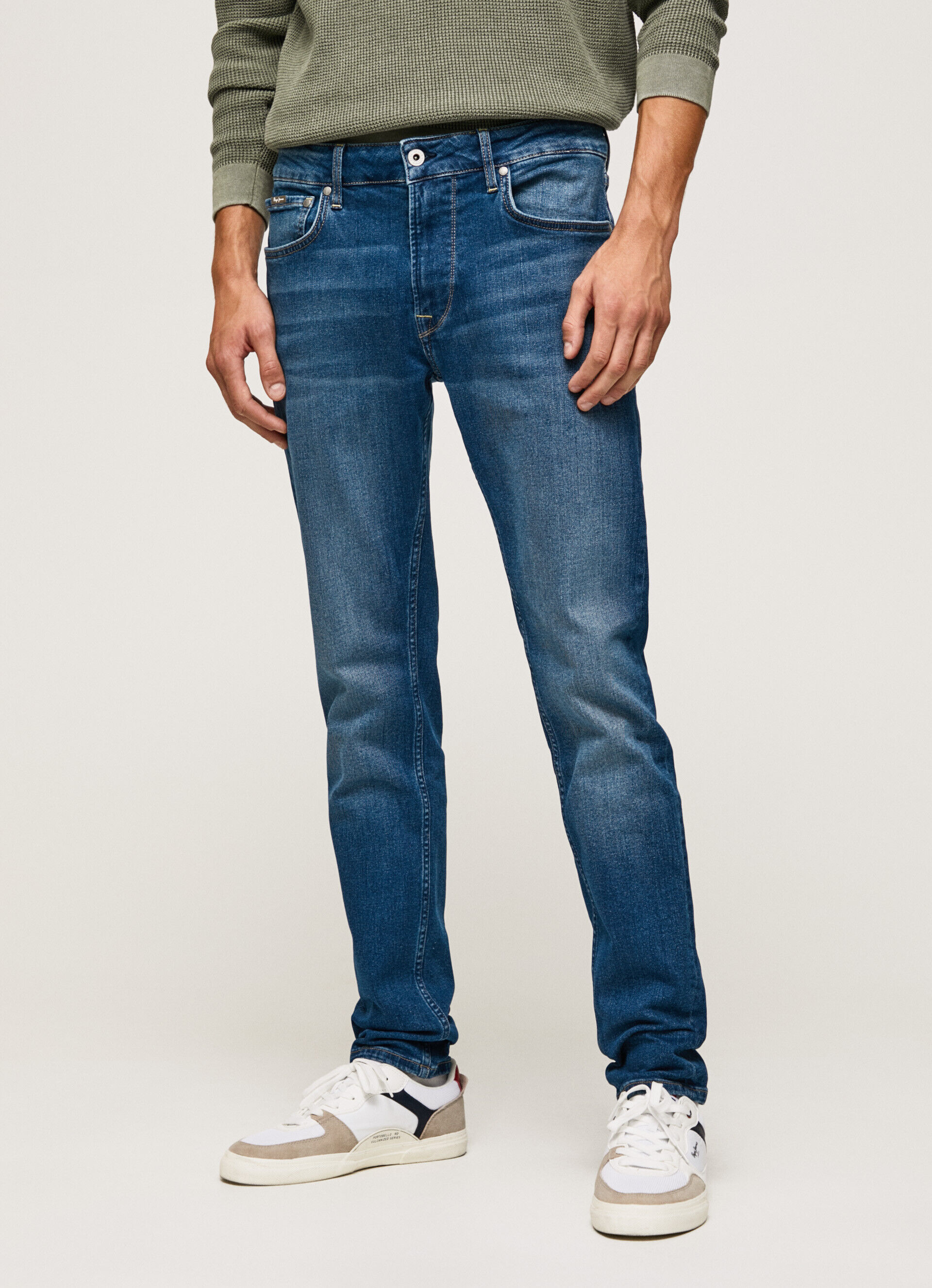 Calça jeans Stanley, corte e cintura regulares - jeans