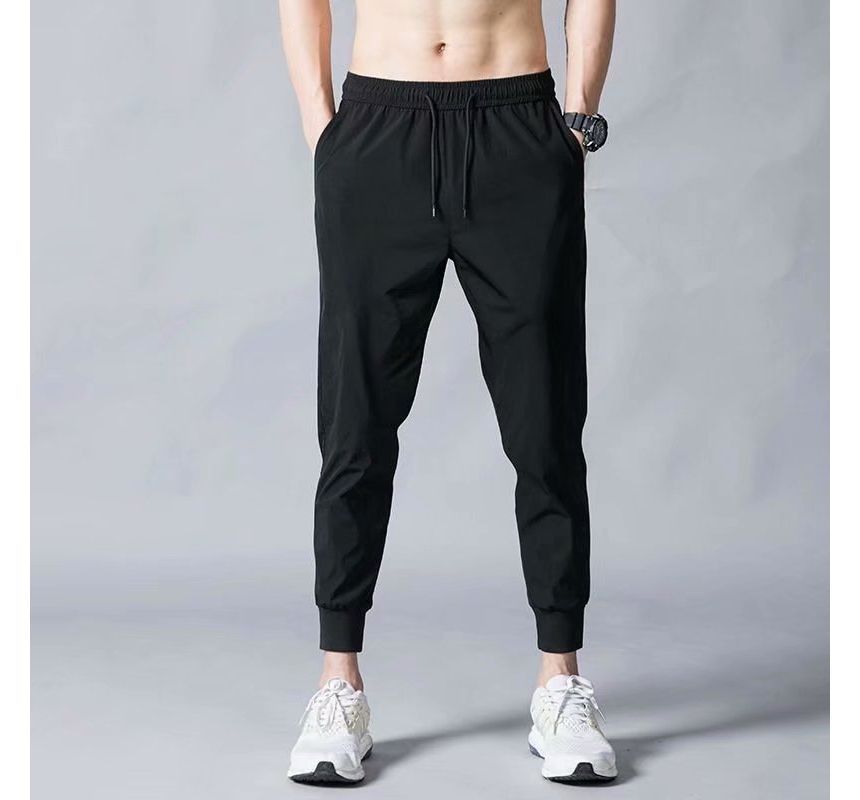 Wewewow - Laag uitgesneden, taps toelopende broek / shorts