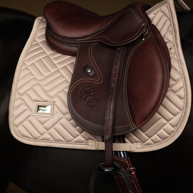 Zadeldek Equestrian Stockholm Modern Sand Springen Beige