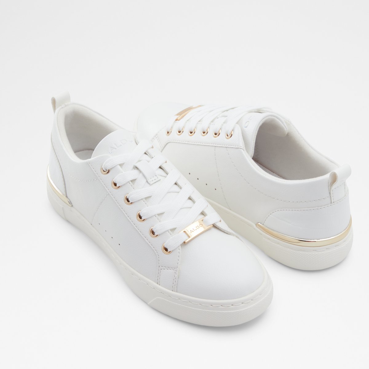 Dilathielle White Synthetic Smooth Women Low top sneakers