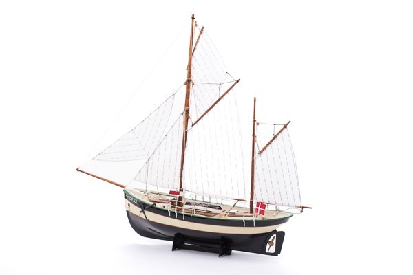 Billing Boats - Dana - Plastic hull 1:60 - (428316)