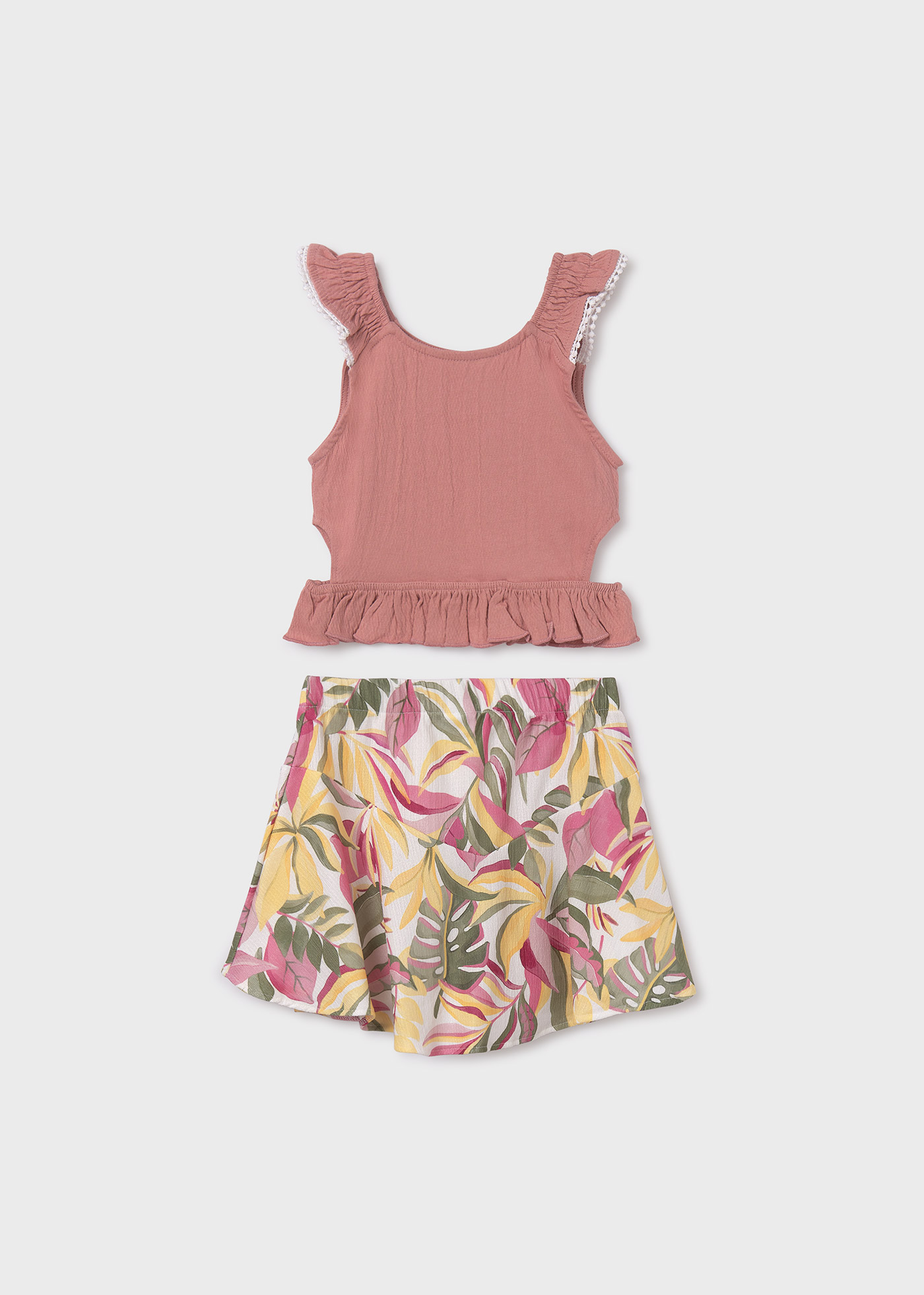 Conjunto de duas peças com recortes para meninas