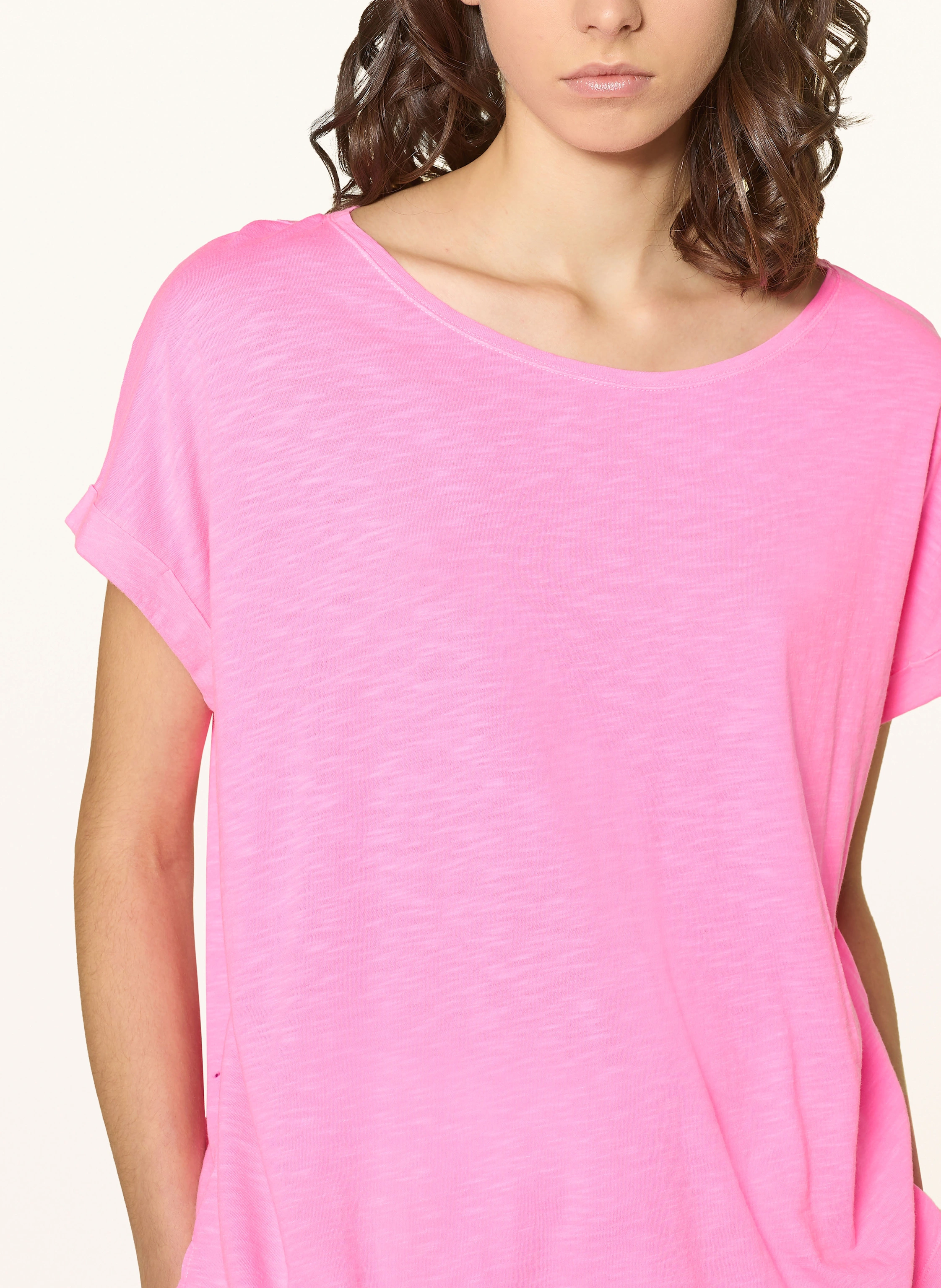 Juvia T-Shirt LUCA