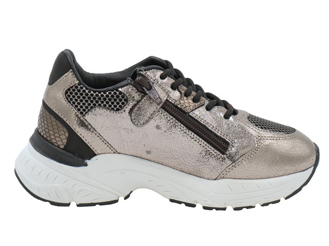 HIP Shoe Style Sneaker