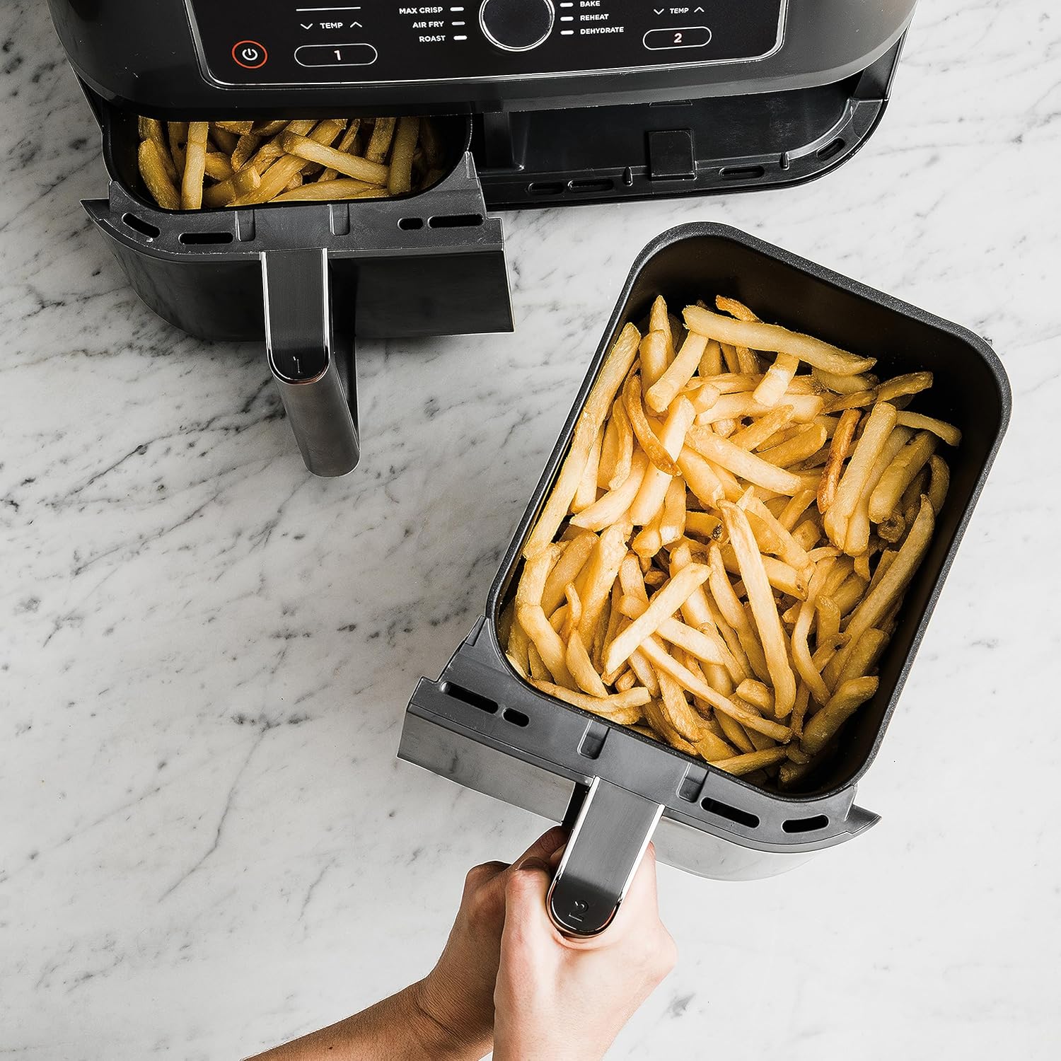 Ninja Foodi MAX Friteuse à air numérique double zone, 2 tiroirs, 9,5 L, 6 en 1, n'utilise pas d'huile, Max Crisp, rôtir, cuire, réchauffer, déshydrater, cuire 8 portions, paniers antiadhésifs lavable