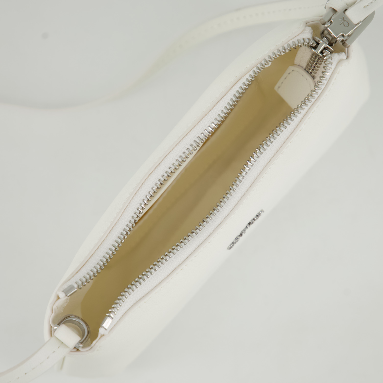Calvin Klein CK MUST SOFT CROSSBODY BAG
