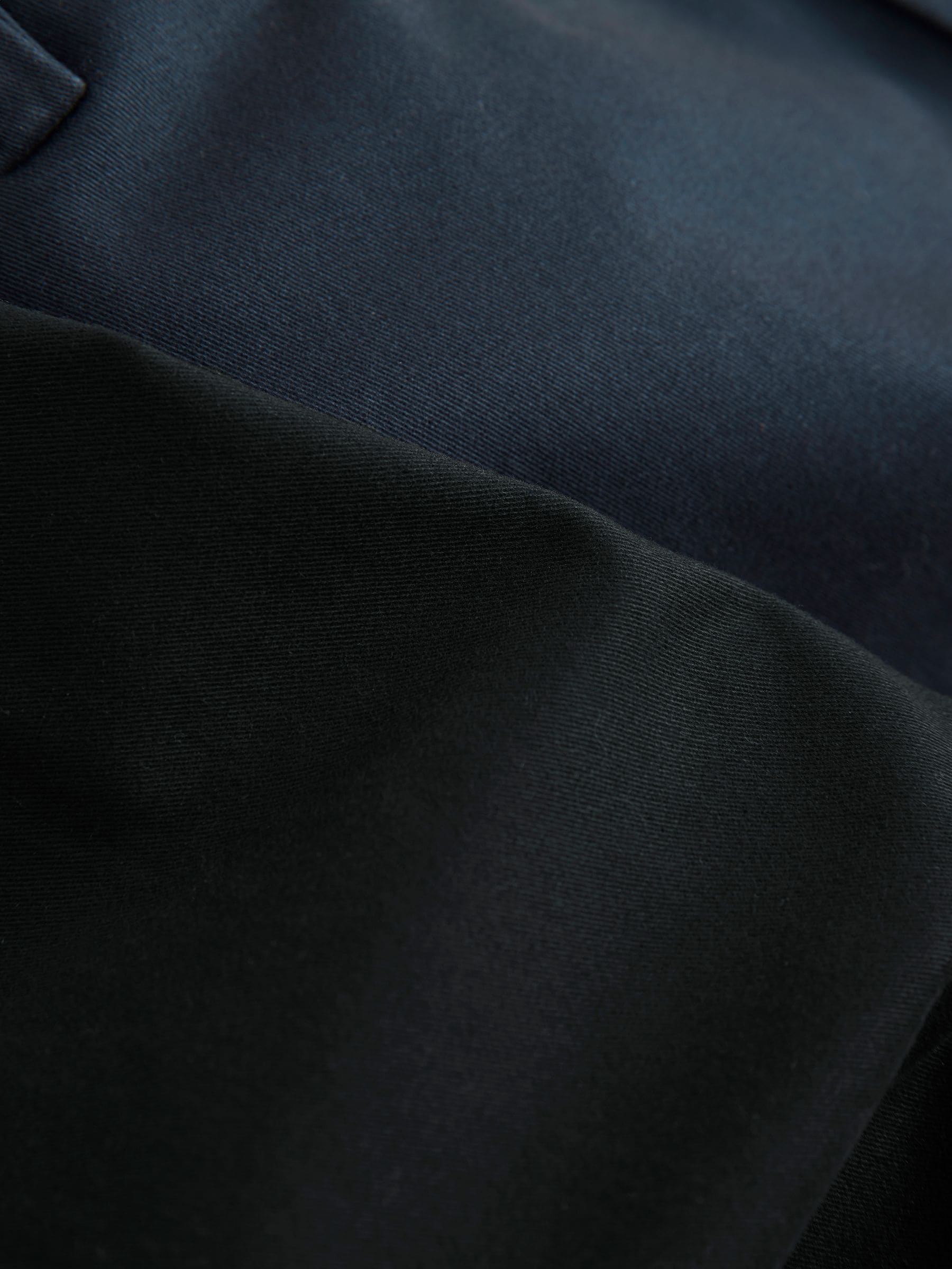 Zwart/marineblauw - Slim Fit - Set van 2 chinoshorts met stretch