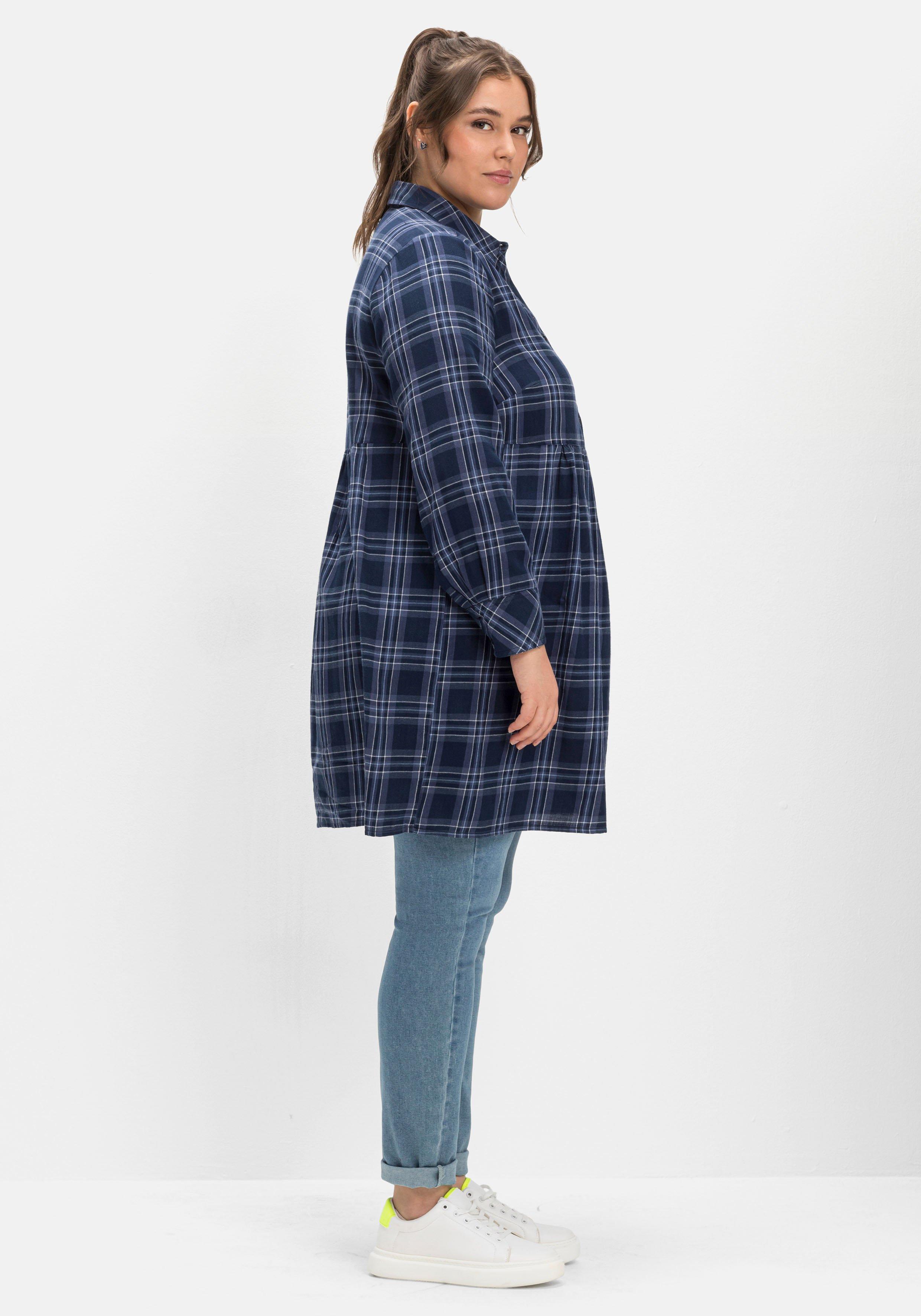 Kariertes Blusenkleid im Hängerchen-Stil