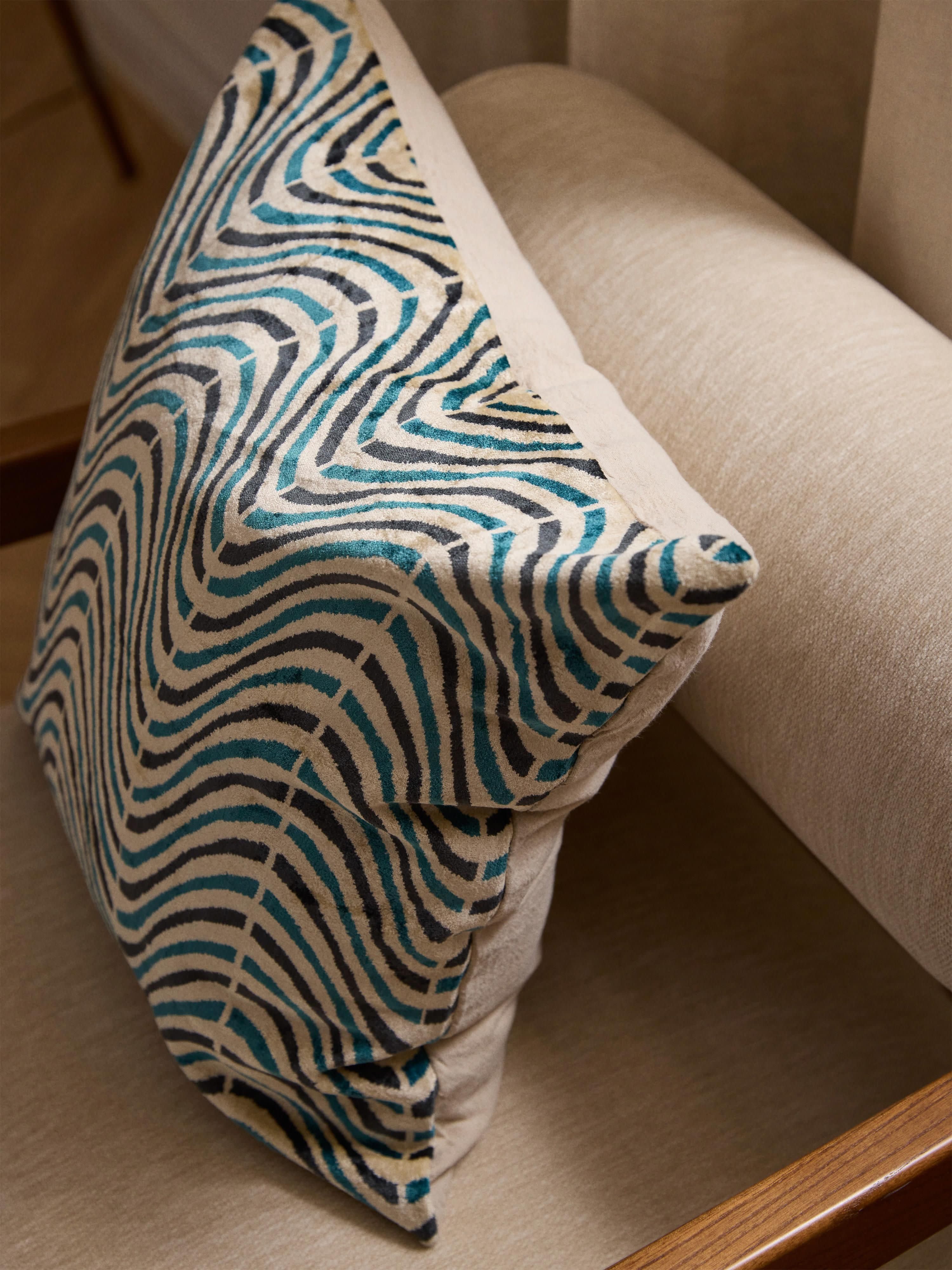 Viscose kussenhoes Hayden met geweven jacquardpatroon