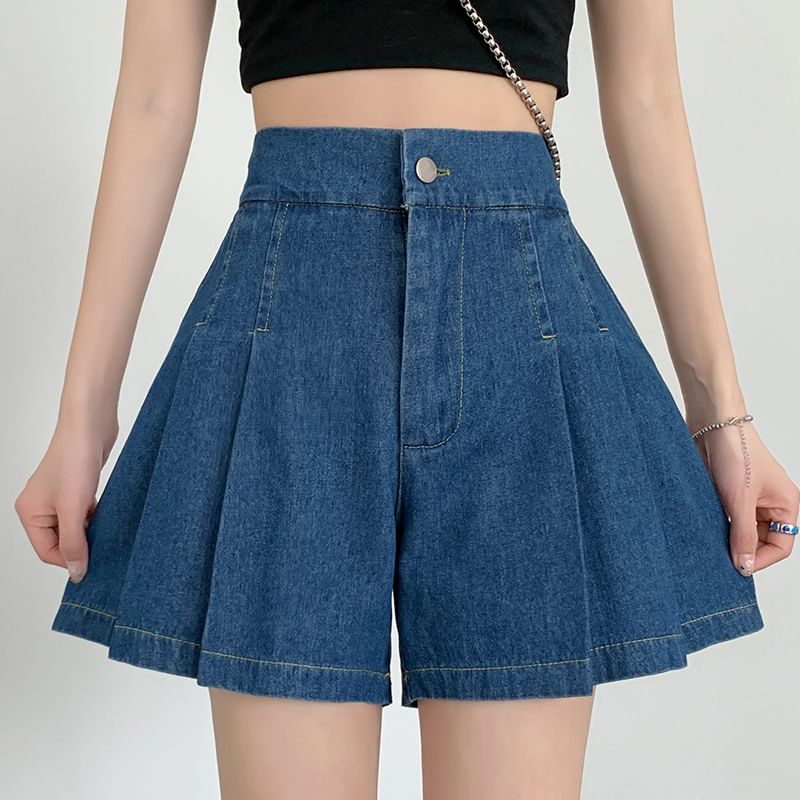 OGAWA - Geplooide, gewassen denim shorts met hoge taille