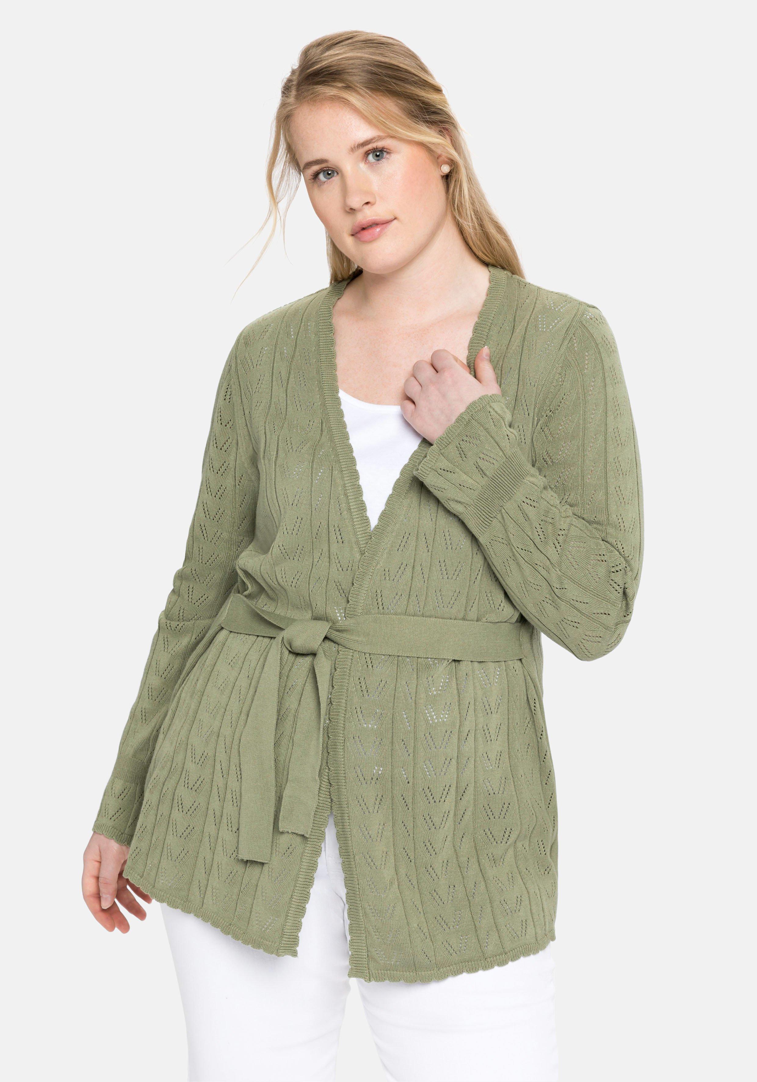 Strickjacke im Ajourstrick, mit Bindegürtel