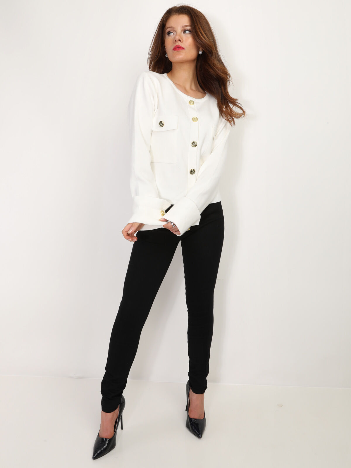 Cardigan avec poches à rabat et boutons dorés- Blanc