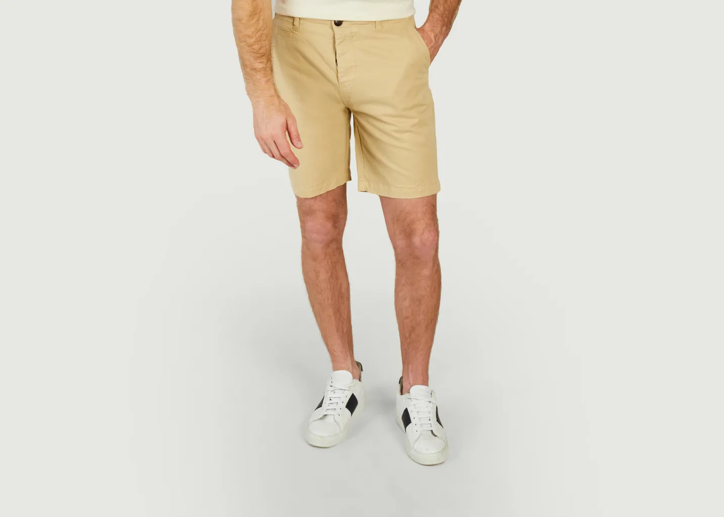 Short Chino Cuisse de Grenouille