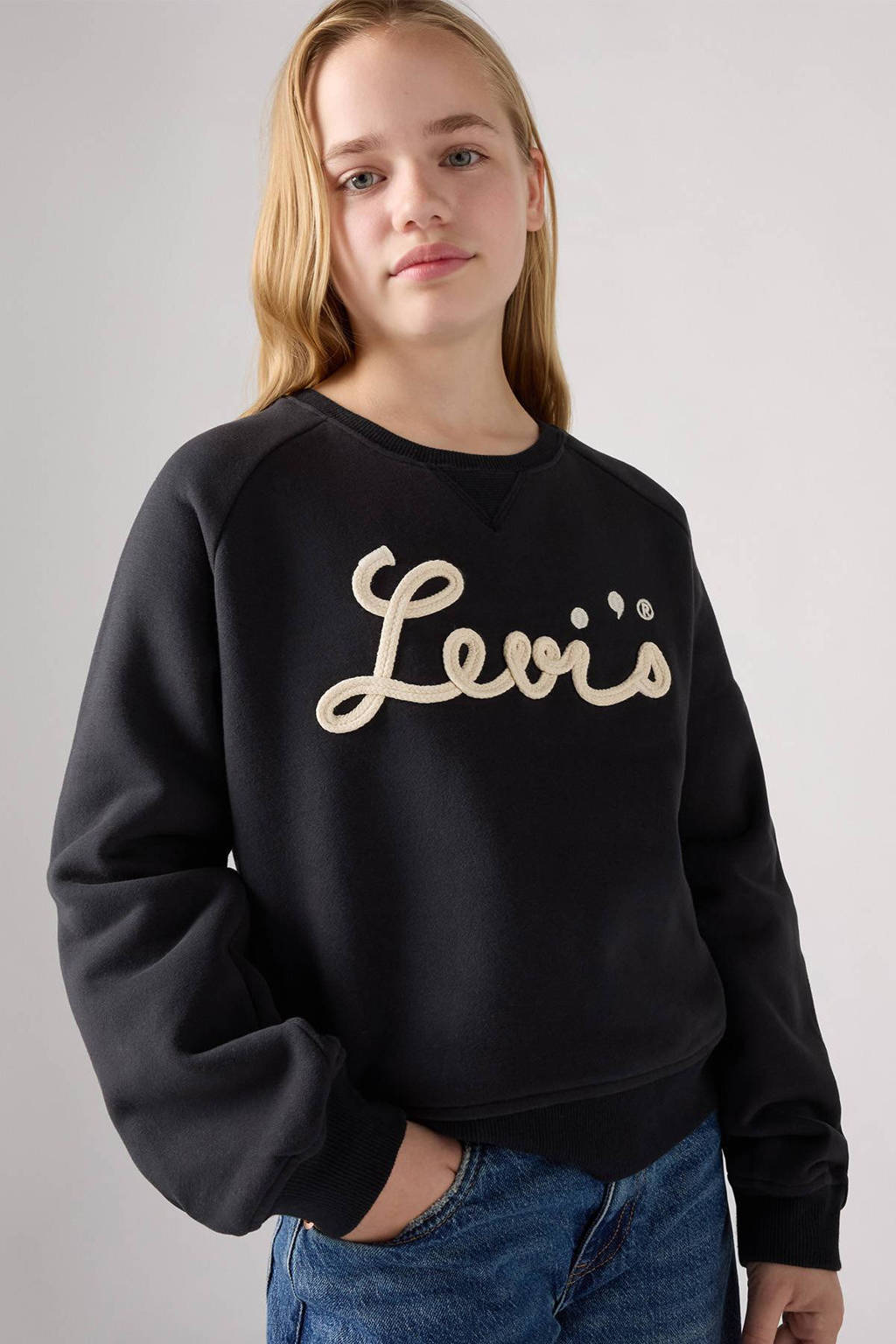 Levi's sweater MIXED TEXTURES met tekst zwart