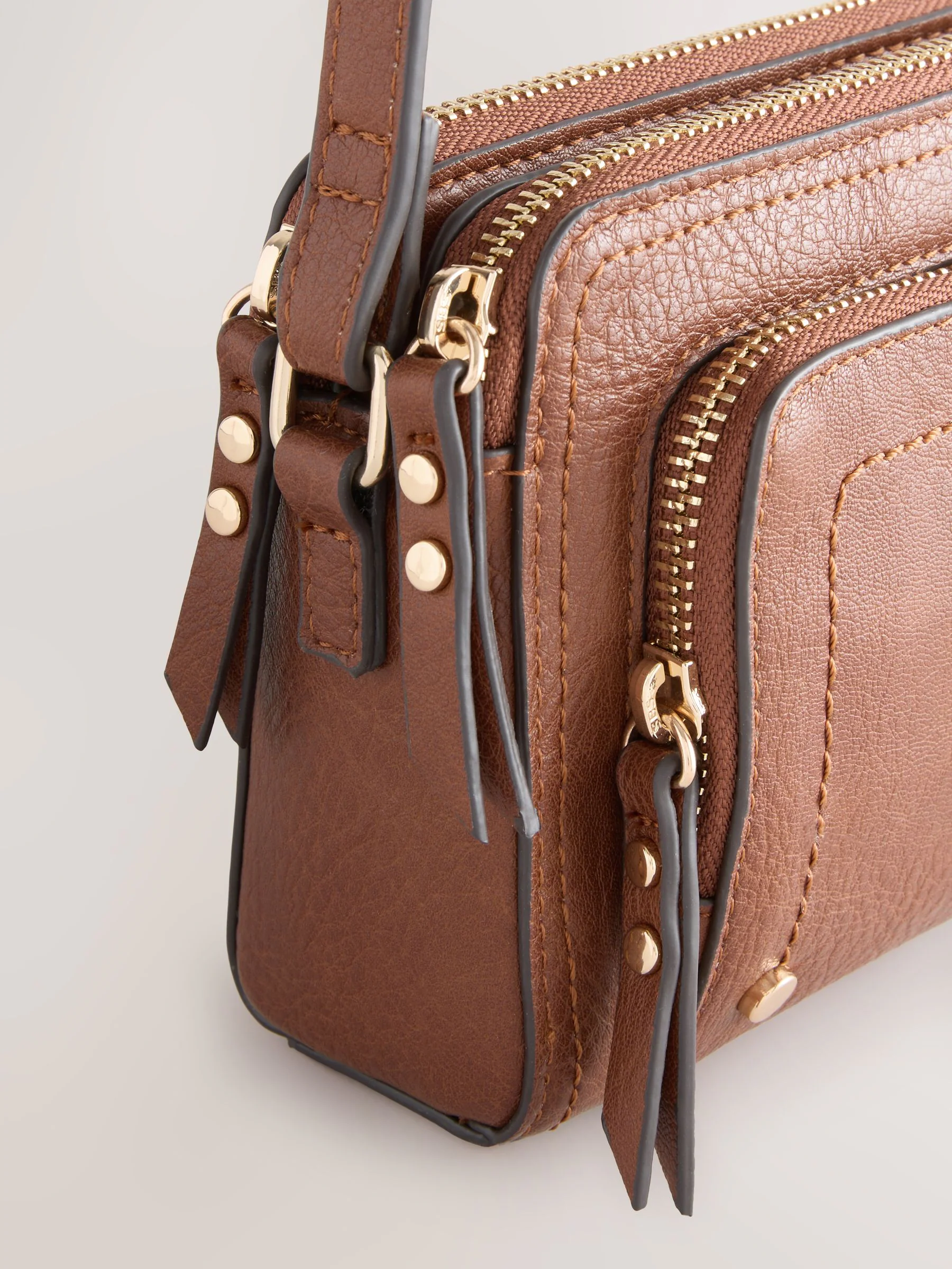 Lichtbruin - Crossbodytas met dubbele rits