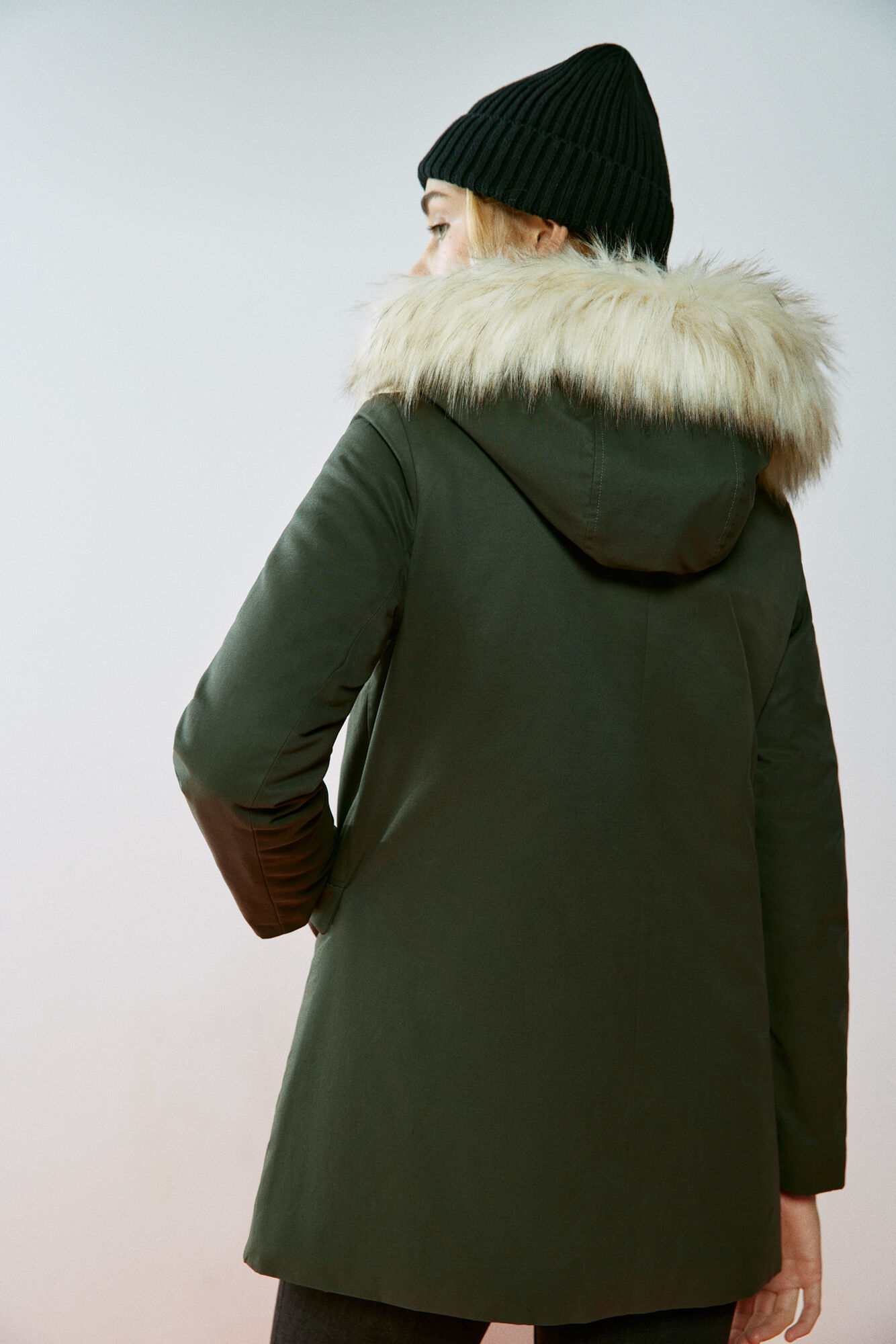 Parka repelente de água Sorona Aura com zíper de metal