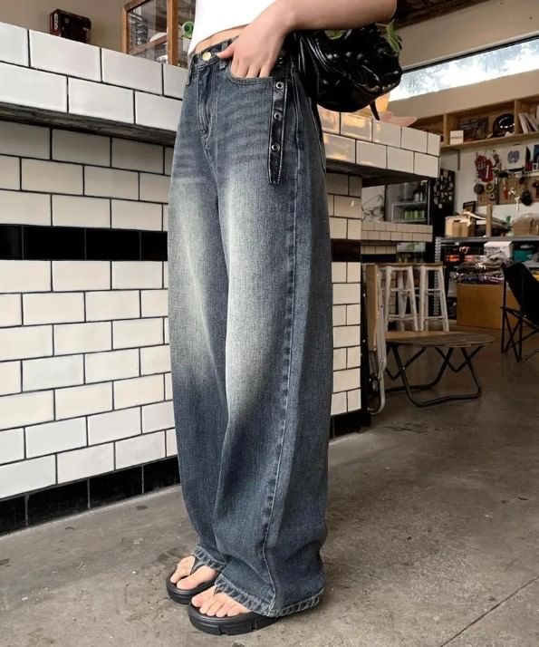 Coline - Mid Waist Washed Wide Leg Jeans